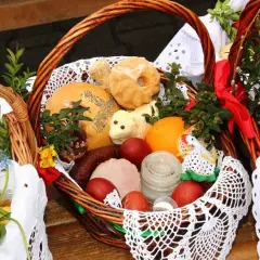 Co włożyć do koszyczka wielkanocnego dla dziecka? 10 pomysłów