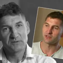 Elvis z "Chłopaki do wzięcia" w zbliżeniu. Mężczyzna o krótkich włosach i zmęczonym spojrzeniu.