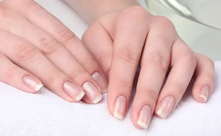 Czy manicure japoński działa? Oto skuteczność i efekty zabiegu dla Twoich paznokci.