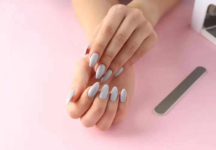 Jak zrobić manicure japoński w domu i cieszyć się zdrowymi paznokciami