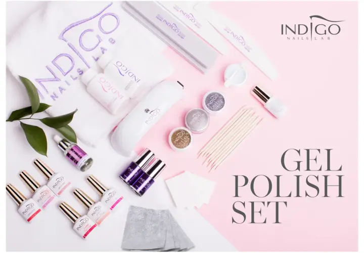 Najlepsze zestawy do manicure hybrydowego: opinie i porównanie