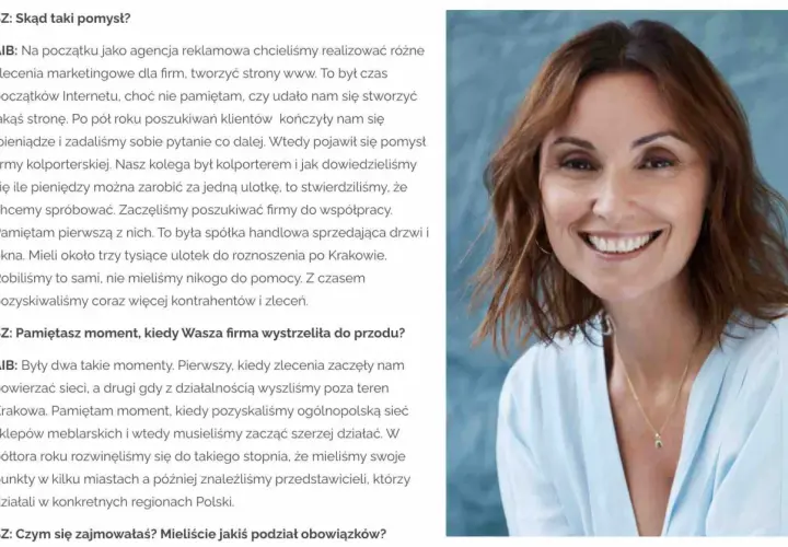 Uśmiechnięta Anna Izydorek Brzoska, z brązowymi włosami i w jasnej bluzce, opowiada o początkach swojej firmy.