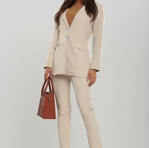Jak się ubrać na chrzest jako matka: 10 porad na elegancki look